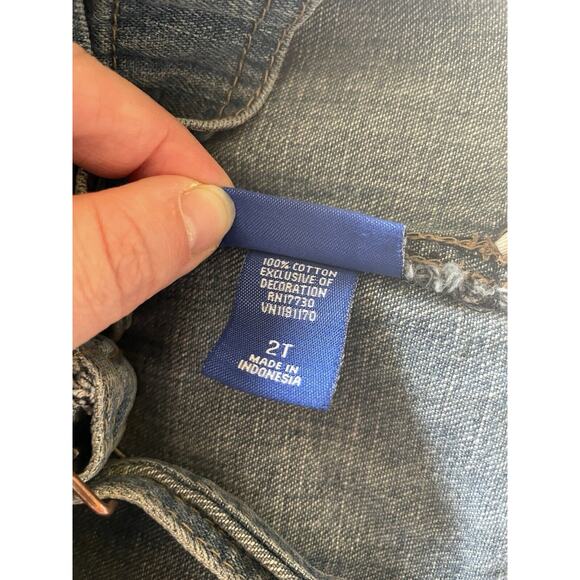 Oshkosh Genuine Kids Denim Play Overalls/ Shortoralls Blue Wash Pull On Size 2T - Picture 7 of 7